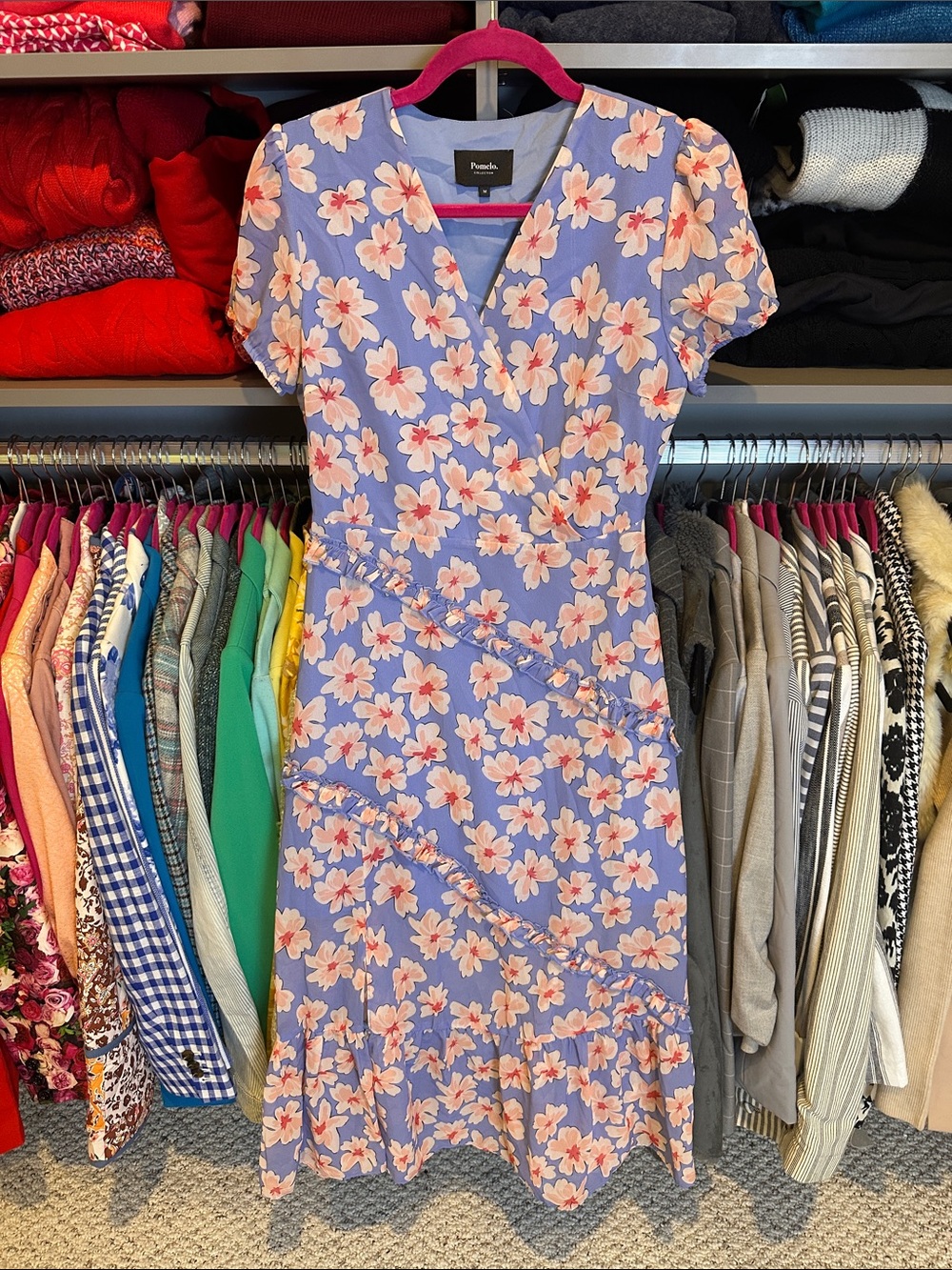 Pomelo blue/pink floral short sleeve side zipper lined midi dress size M